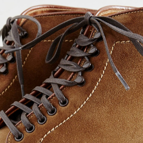 eyelet-application-2